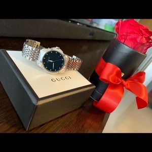 Gucci Women’s G-Timeless Black Dial & Diamonds